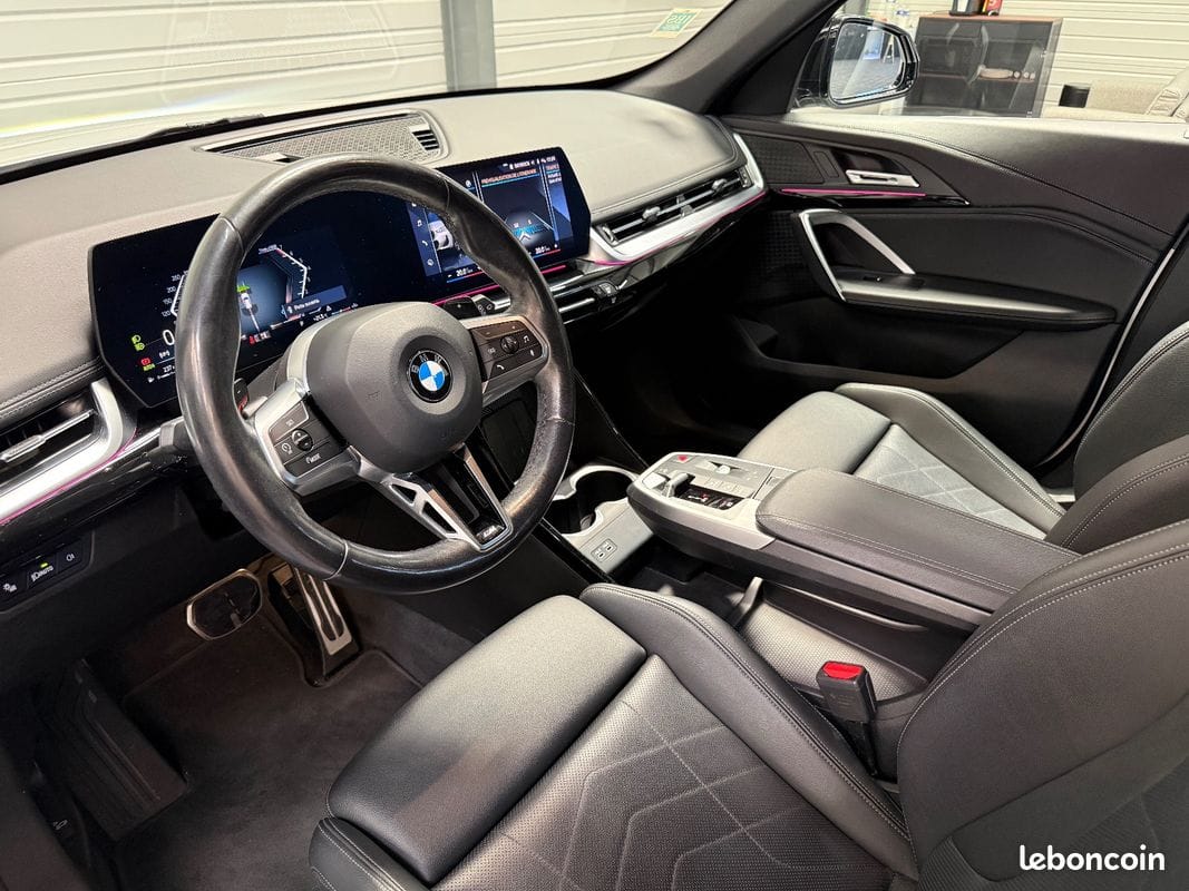 BMW X1 sDrive18iA 136ch M Sport DKG7 — photo 12
