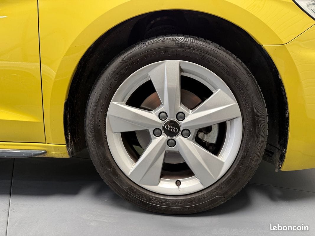 Audi A1 Sportback 30 TFSI 110ch S line — photo 21