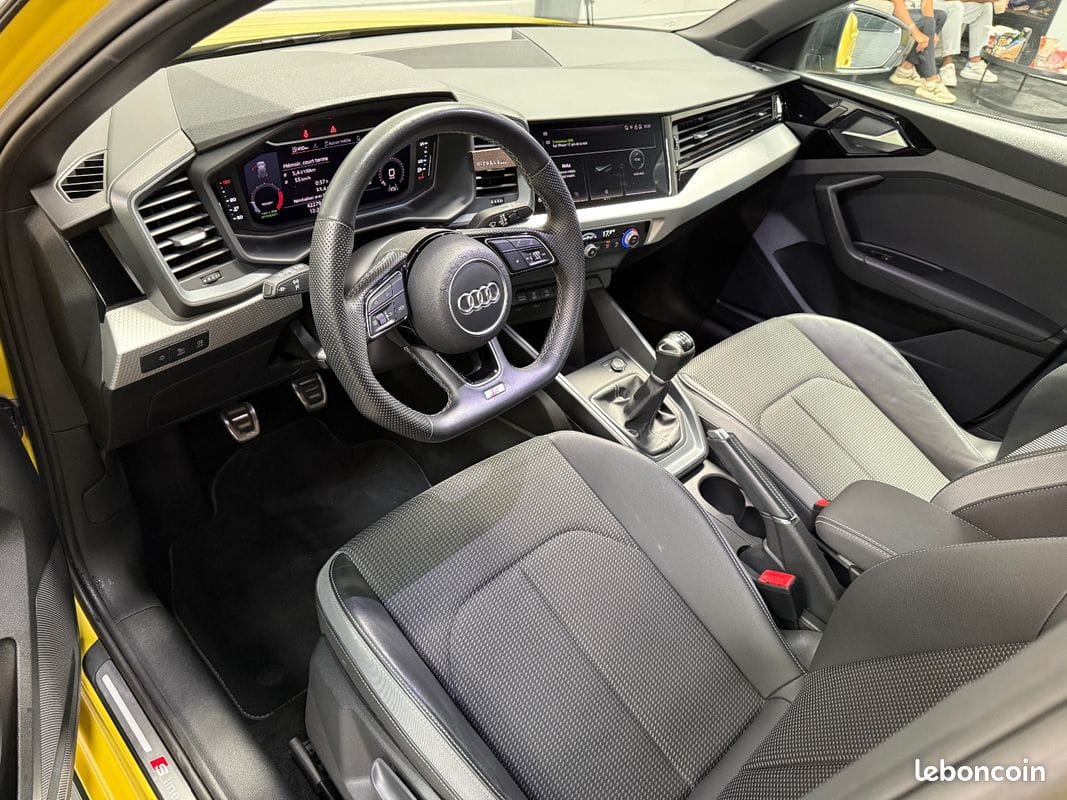 Audi A1 Sportback 30 TFSI 110ch S line — photo 10
