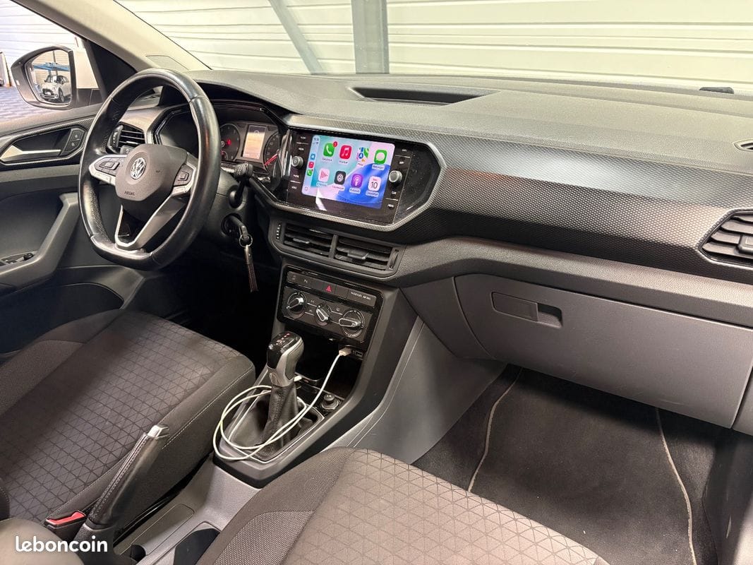 Volkswagen T-Cross 1.0 TSI 115ch Lounge Business DSG7 — photo 15