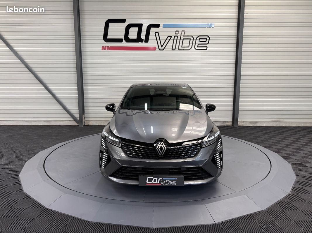 Renault Clio 1.0 TCe 90ch Techno — photo 8