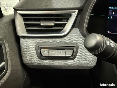 Renault Clio 1.0 TCe 90ch Techno — photo 19