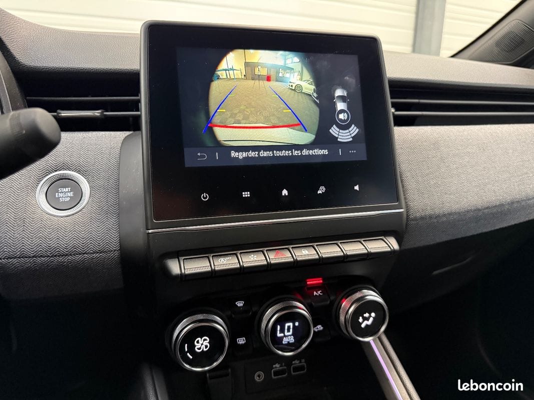 Renault Clio 1.0 TCe 90ch Techno — photo 16