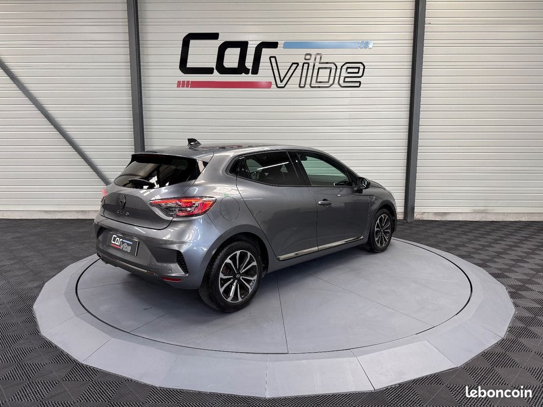 Renault Clio 1.0 TCe 90ch Techno — photo 3