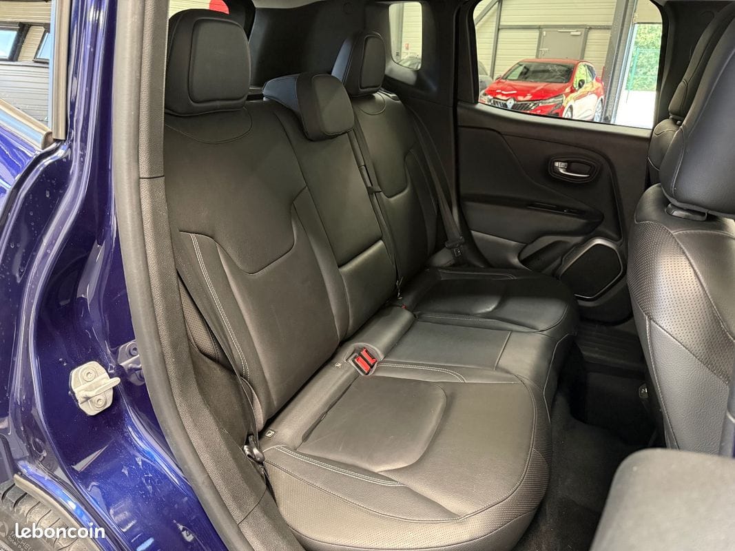 Jeep Renegade 1.6 MultiJet 120ch Limited — photo 17