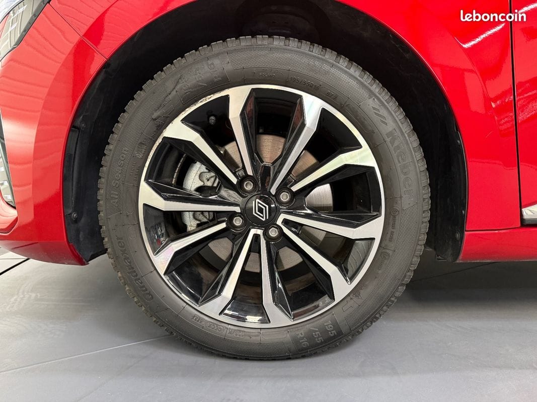 Renault Clio 1.6 E-Tech 145ch full hybrid Techno — photo 19