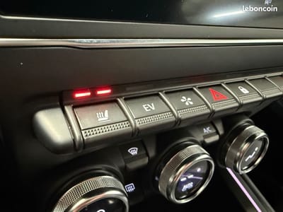 Renault Clio 1.6 E-Tech 145ch full hybrid Techno — photo 17