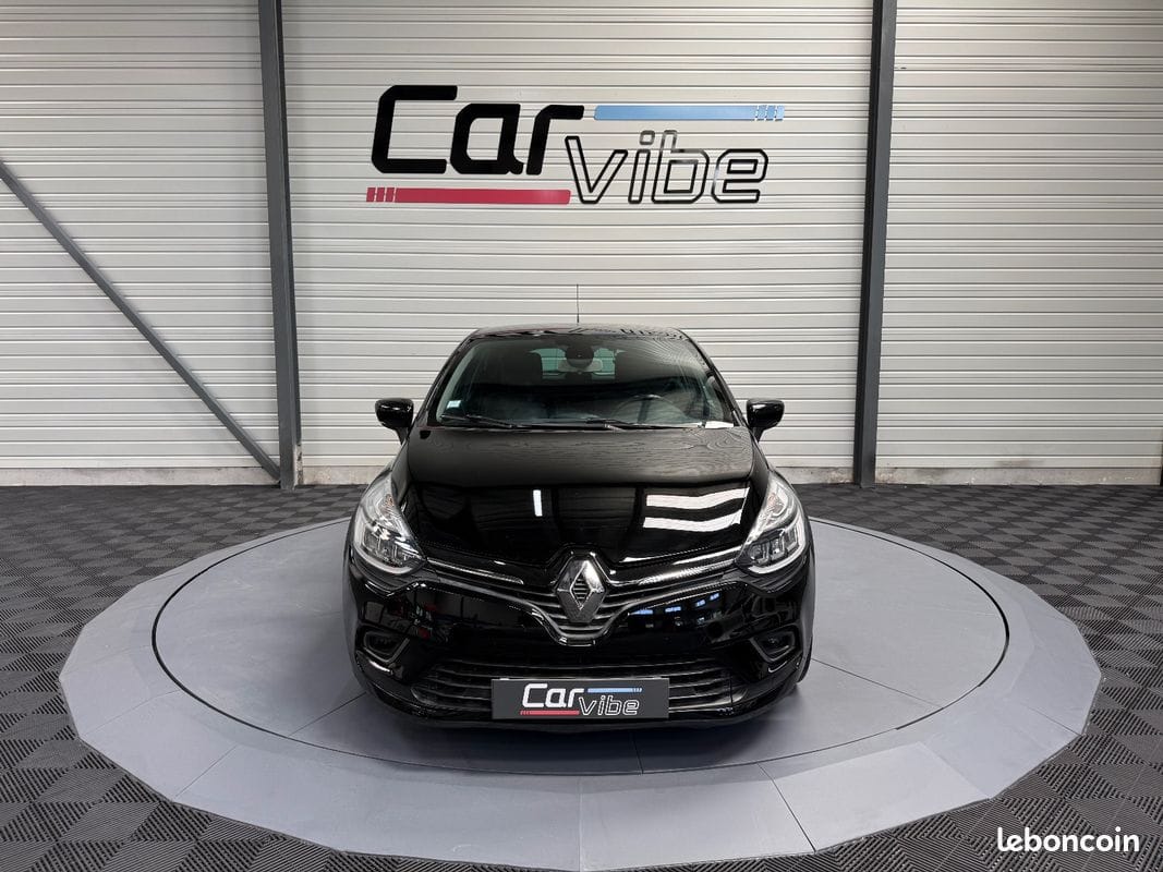 Renault Clio 1.5 dCi 90ch energy Intens — photo 8