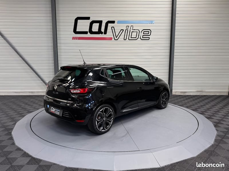 Renault Clio 1.5 dCi 90ch energy Intens — photo 3
