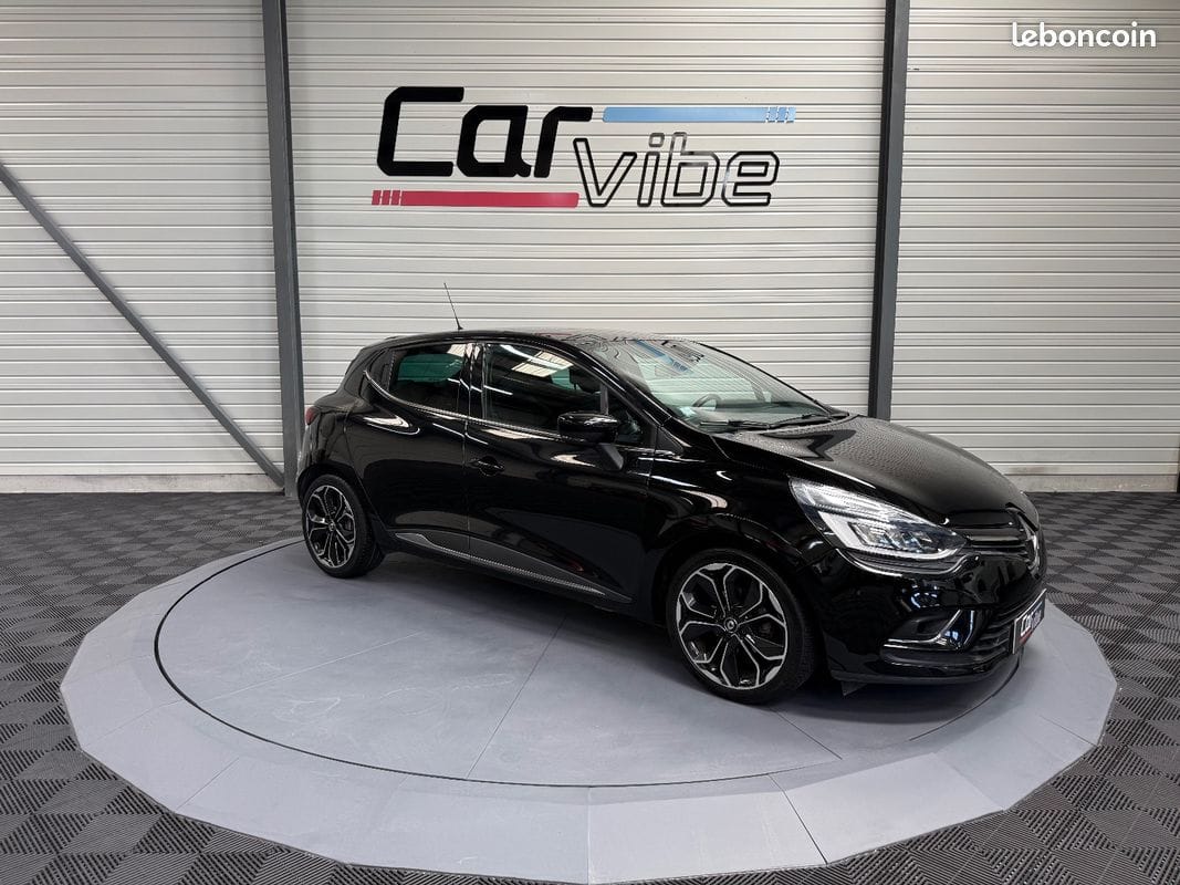 Renault Clio 1.5 dCi 90ch energy Intens — photo 1