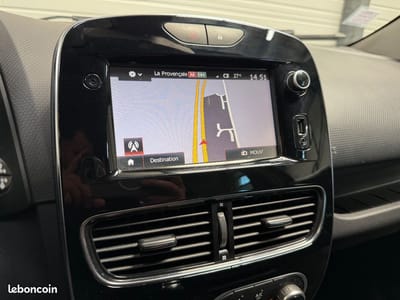 Renault Clio 1.5 dCi 90ch energy Intens — photo 17