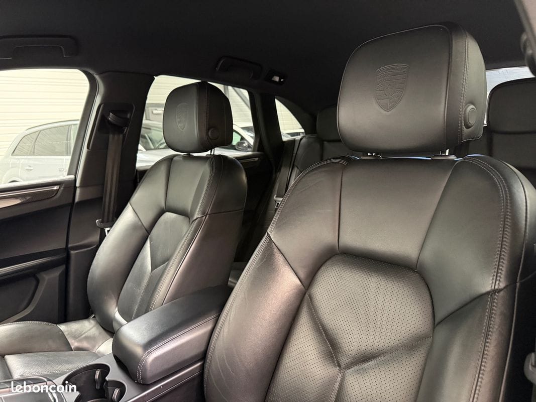 Porsche Macan 3.0 V6 258ch S Diesel PDK — photo 13