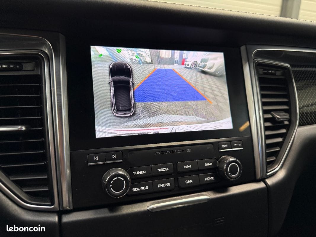 Porsche Macan 3.0 V6 258ch S Diesel PDK — photo 20