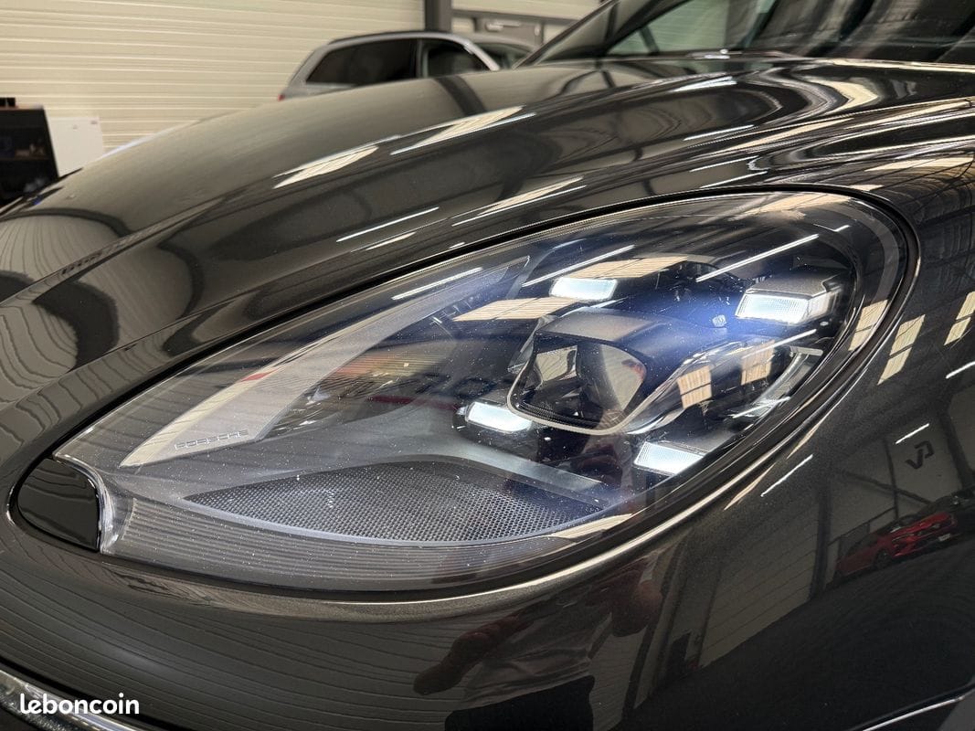Porsche Macan 3.0 V6 258ch S Diesel PDK — photo 28