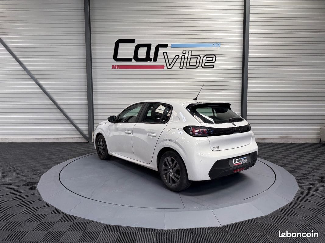 Peugeot 208 Business R 1.2 PureTech 100 S&S Active — photo 8