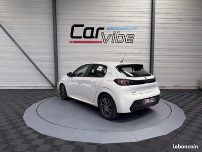 Peugeot 208 Business R 1.2 PureTech 100 S&S Active — photo 8