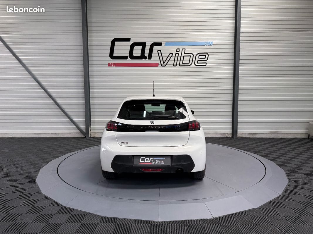 Peugeot 208 Business R 1.2 PureTech 100 S&S Active — photo 9
