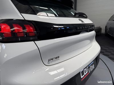 Peugeot 208 Business R 1.2 PureTech 100 S&S Active — photo 26