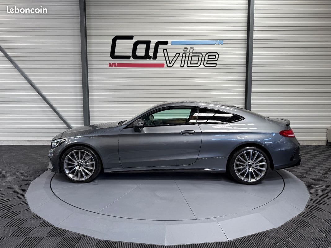 Mercedes-Benz Classe C Coupé 250 d 204ch Sportline 9G-Tronic — photo 7