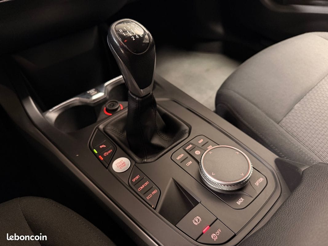 BMW Série 1 118i 140ch Lounge — photo 15