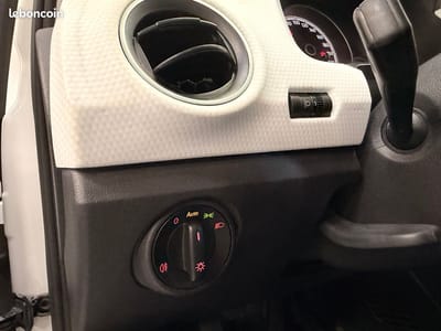 Volkswagen up! 1.0 75 ch Move up! — photo 19