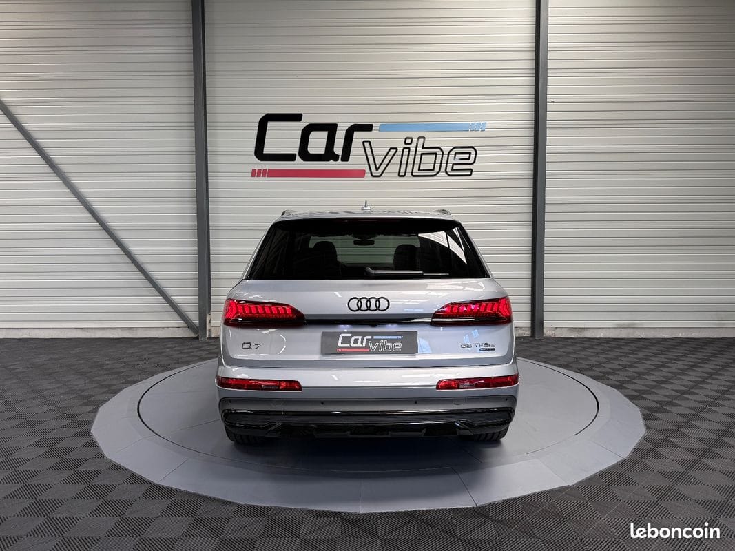 Audi Q7 55 TFSI e 380ch Avus extended quattro Tiptronic — photo 8