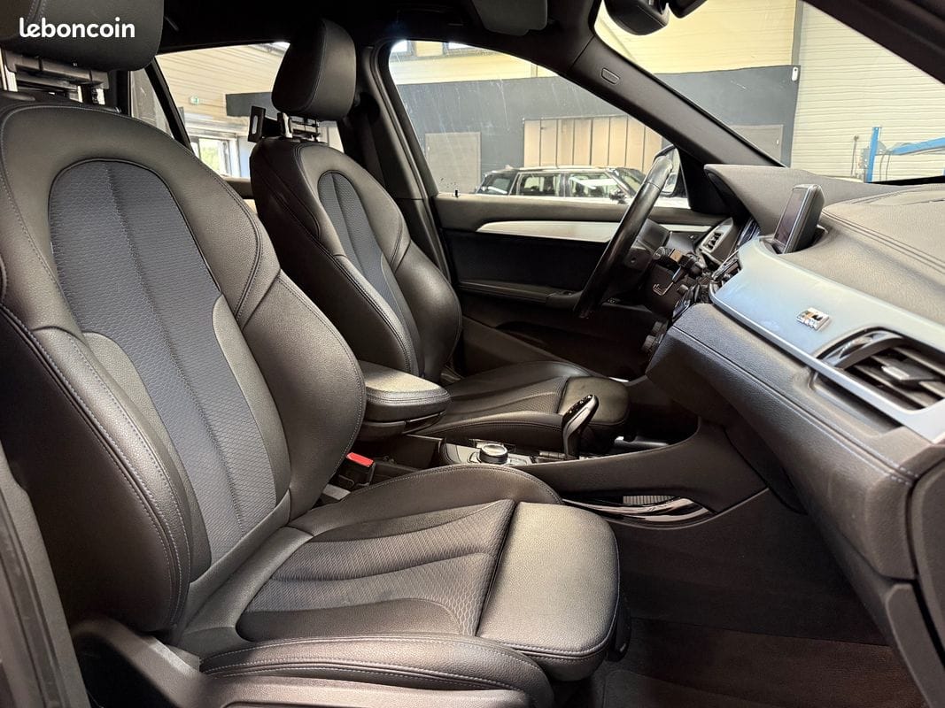 BMW X1 xDrive18dA 150ch M Sport — photo 10