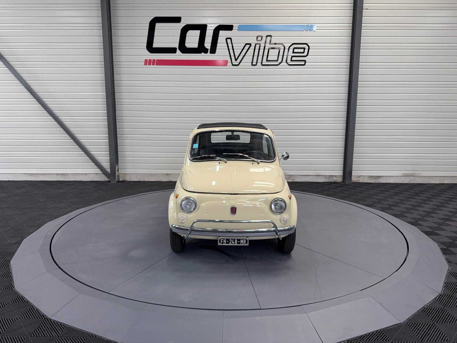 Fiat 500 L — photo 10