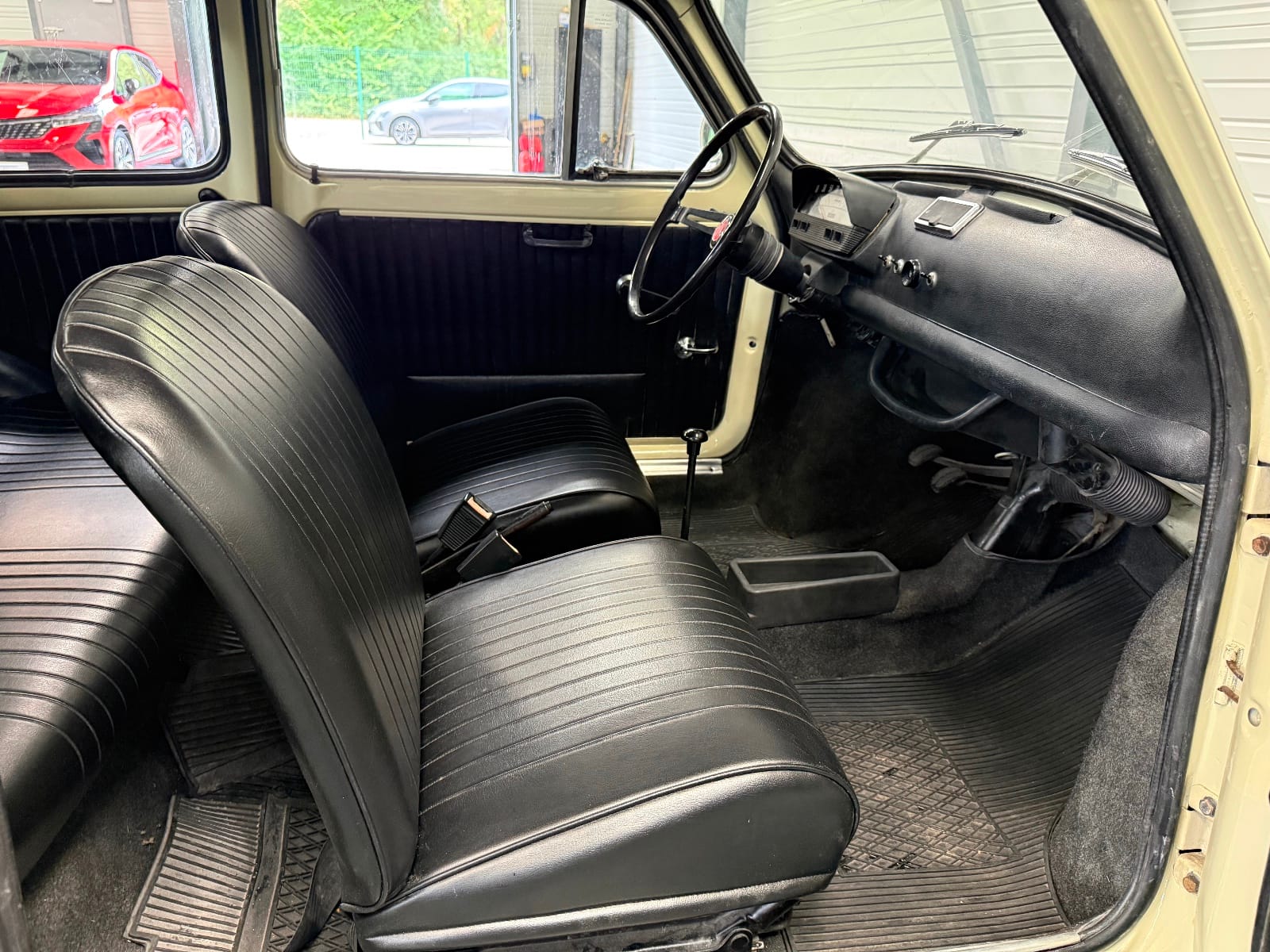 Fiat 500 L — photo 9