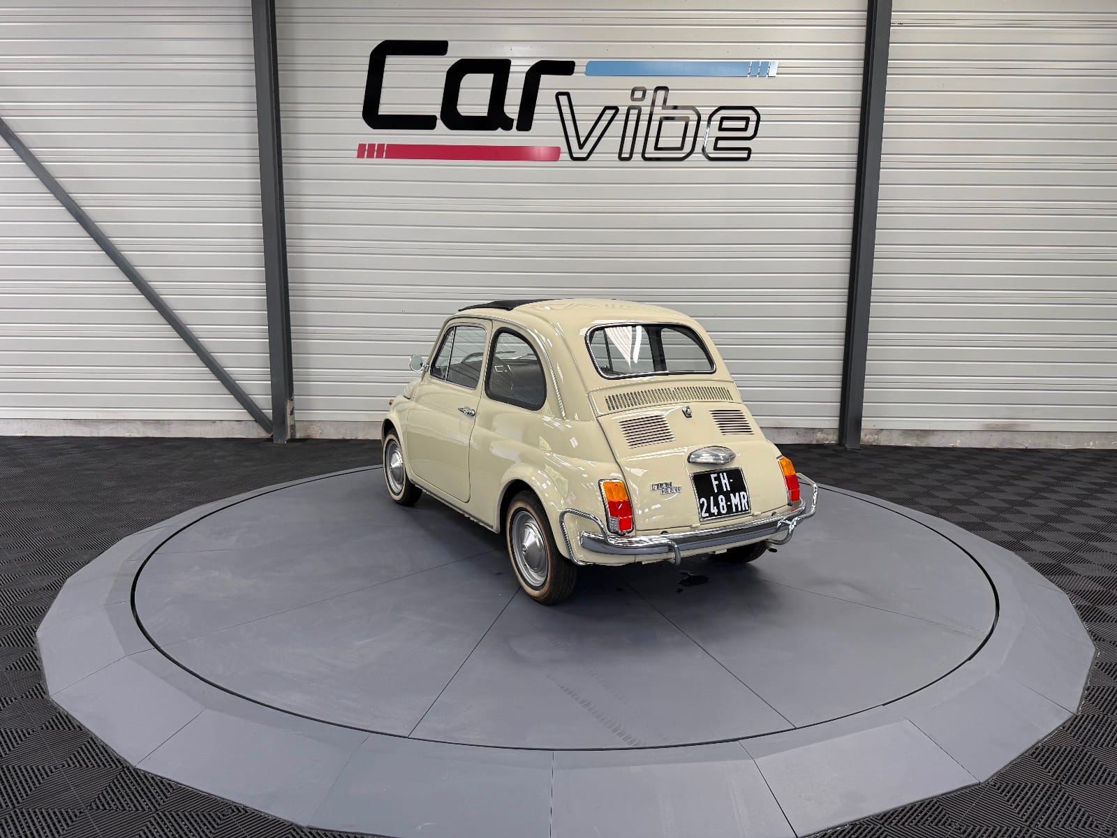 Fiat 500 L — photo 3