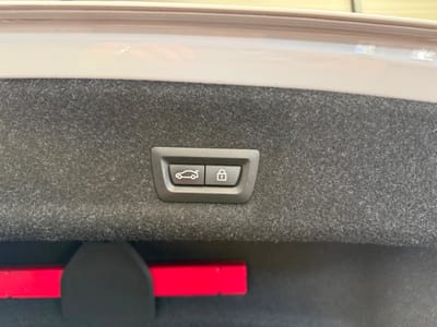 BMW Serie 3 G20 — photo 29