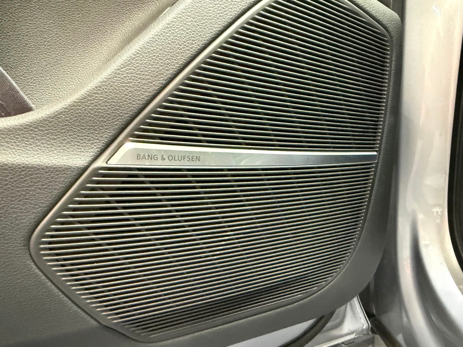 Audi Q7 Avus Extended — photo 26