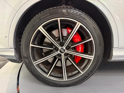 Audi Q7 Avus Extended — photo 31