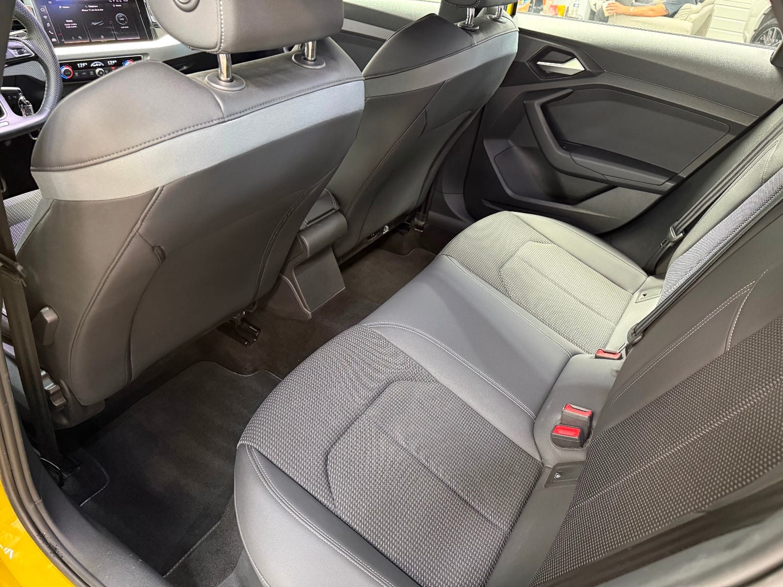 Audi A1 Sportback S Line — photo 11