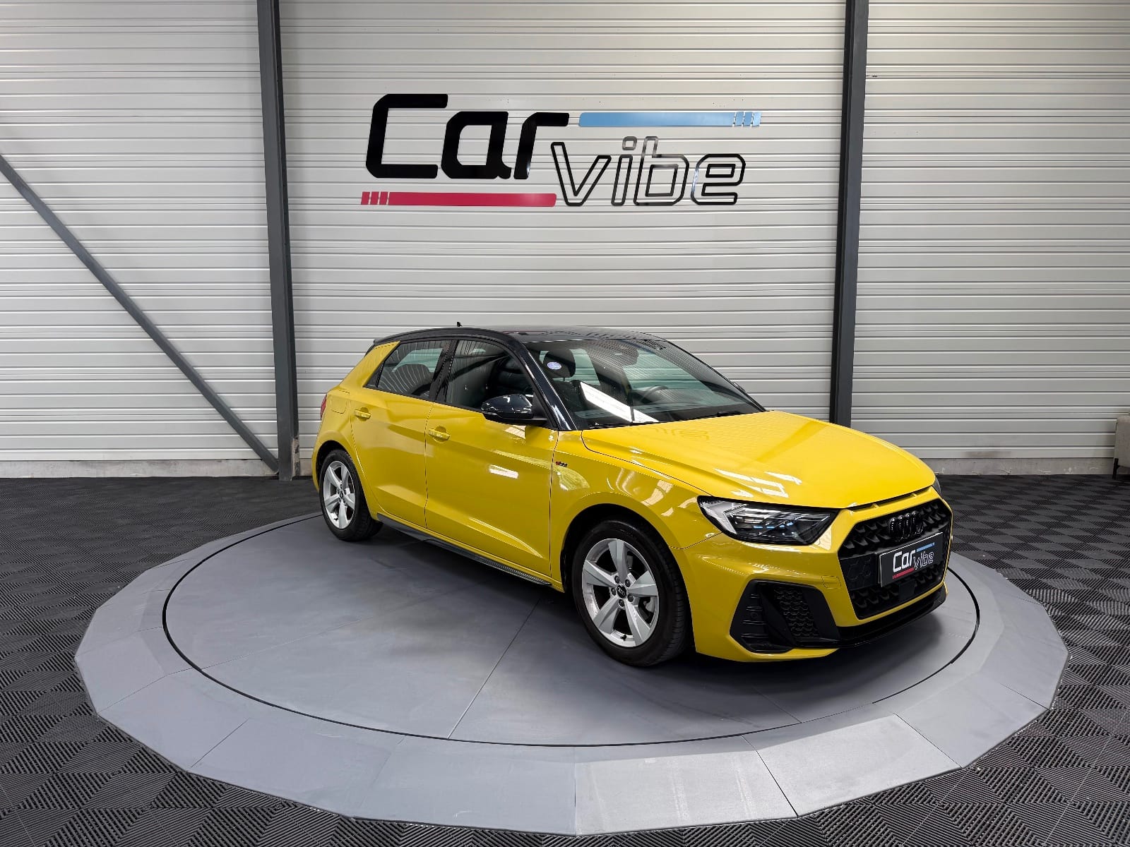 Audi A1 Sportback S Line — photo 1