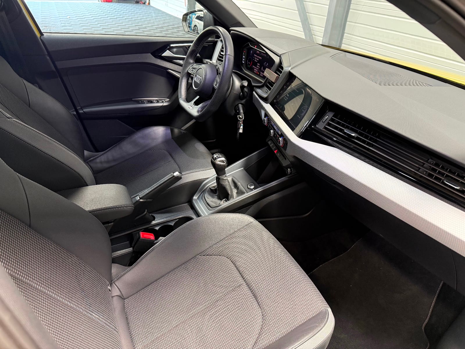 Audi A1 Sportback S Line — photo 13