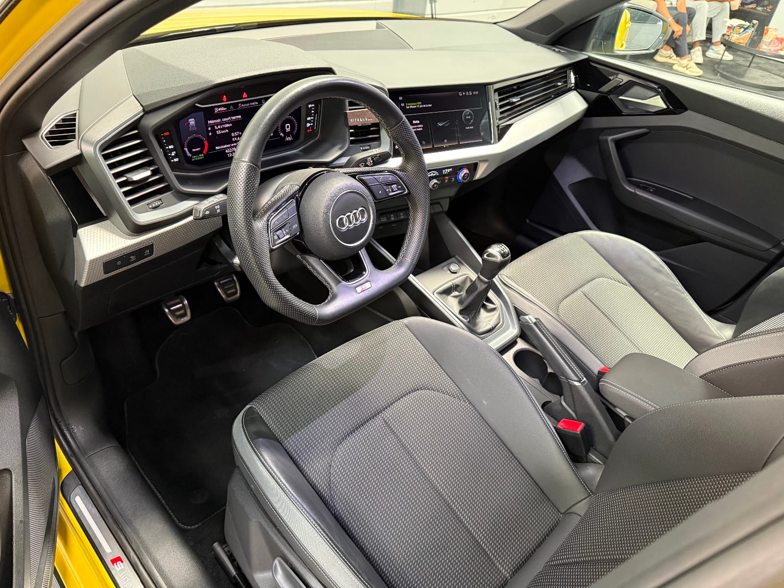 Audi A1 Sportback S Line — photo 10