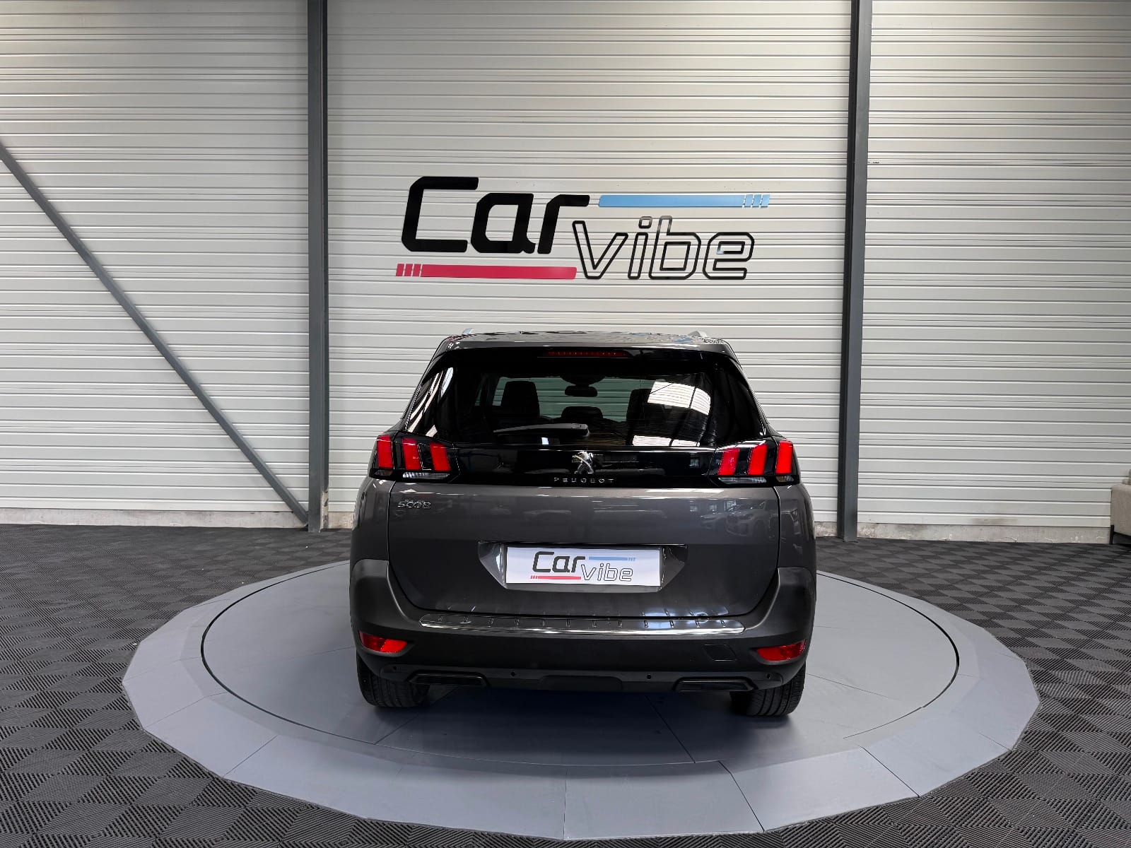 Peugeot 5008 Allure — photo 9