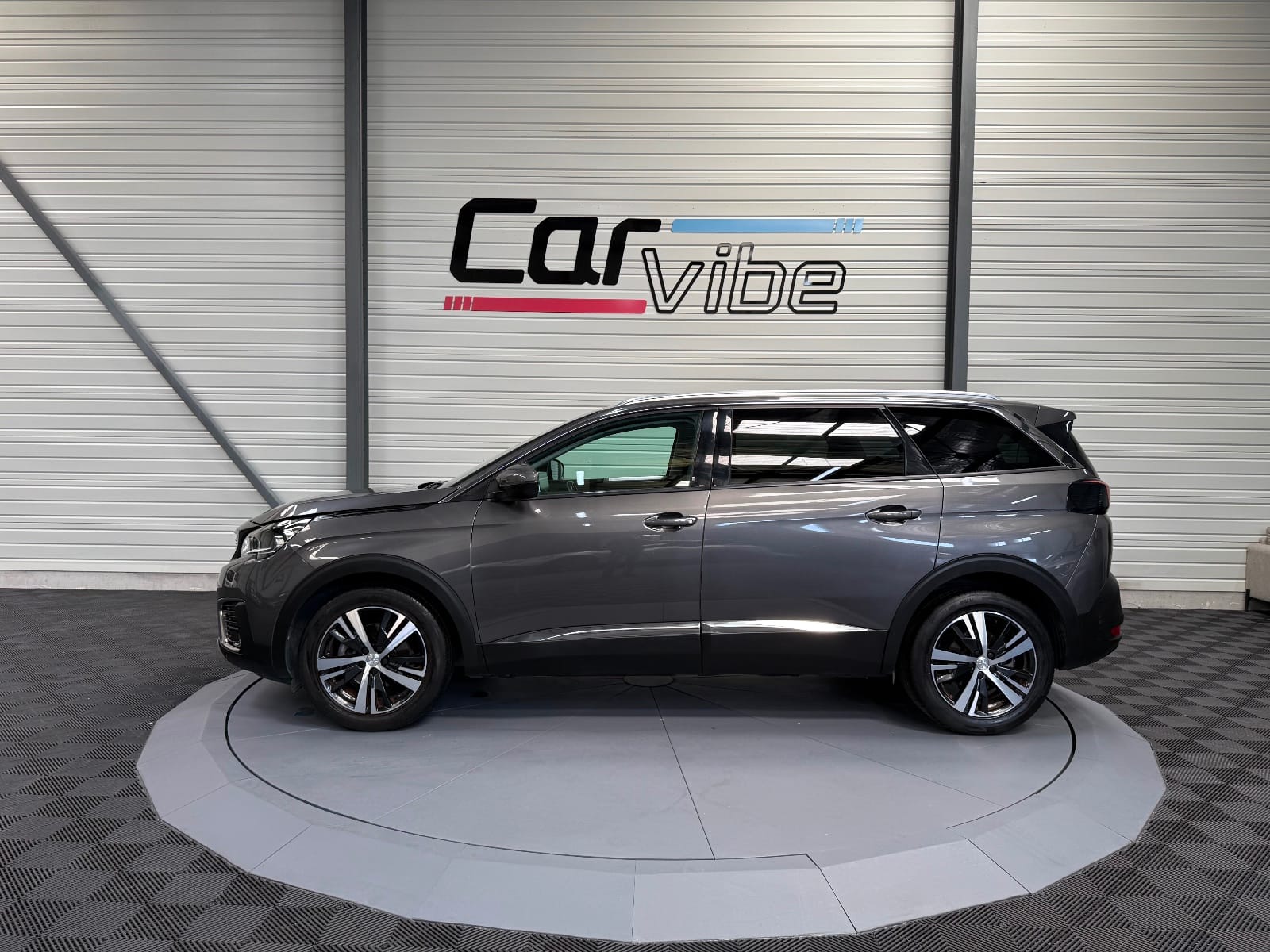 Peugeot 5008 Allure — photo 7