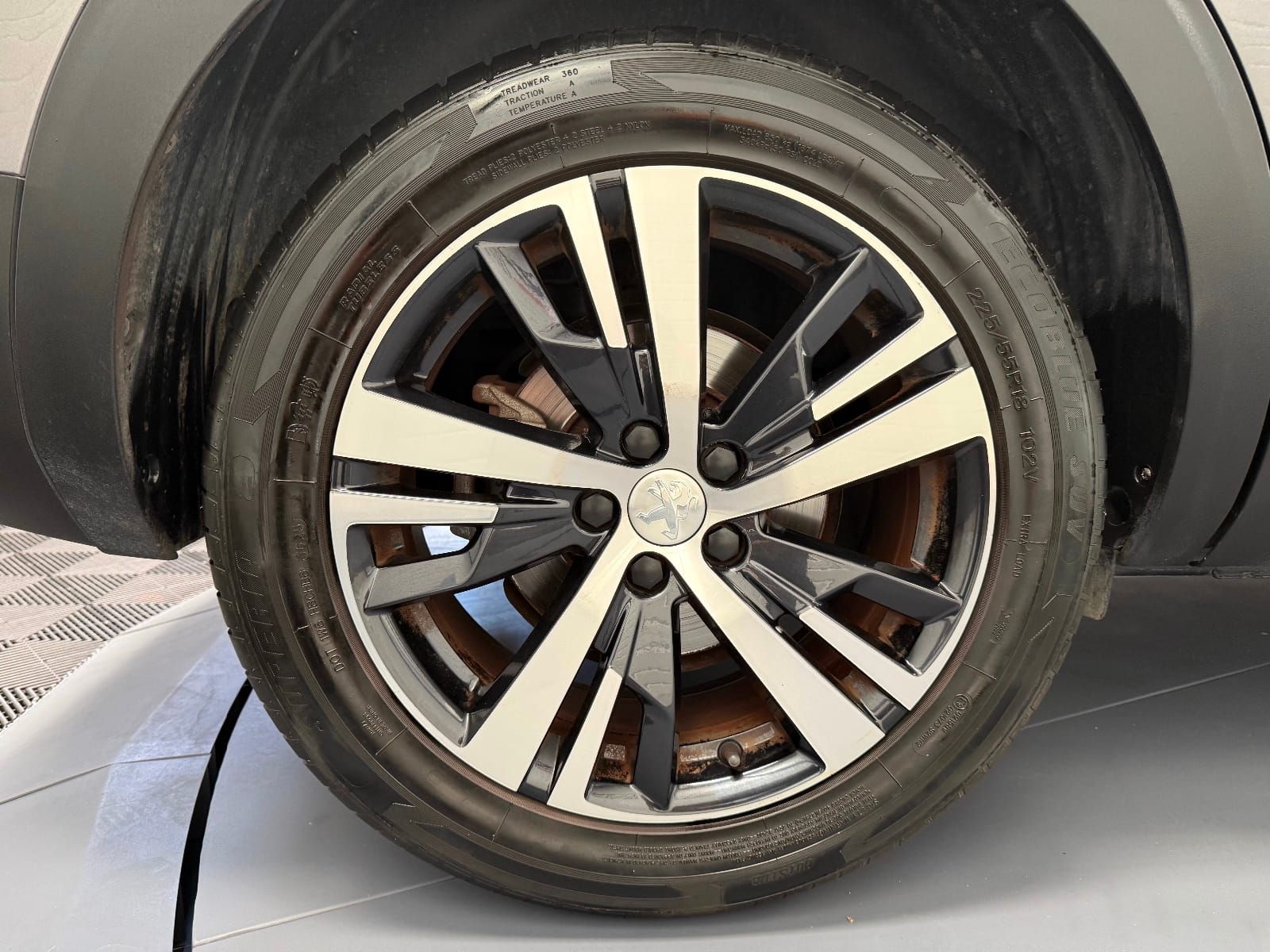Peugeot 5008 Allure — photo 22