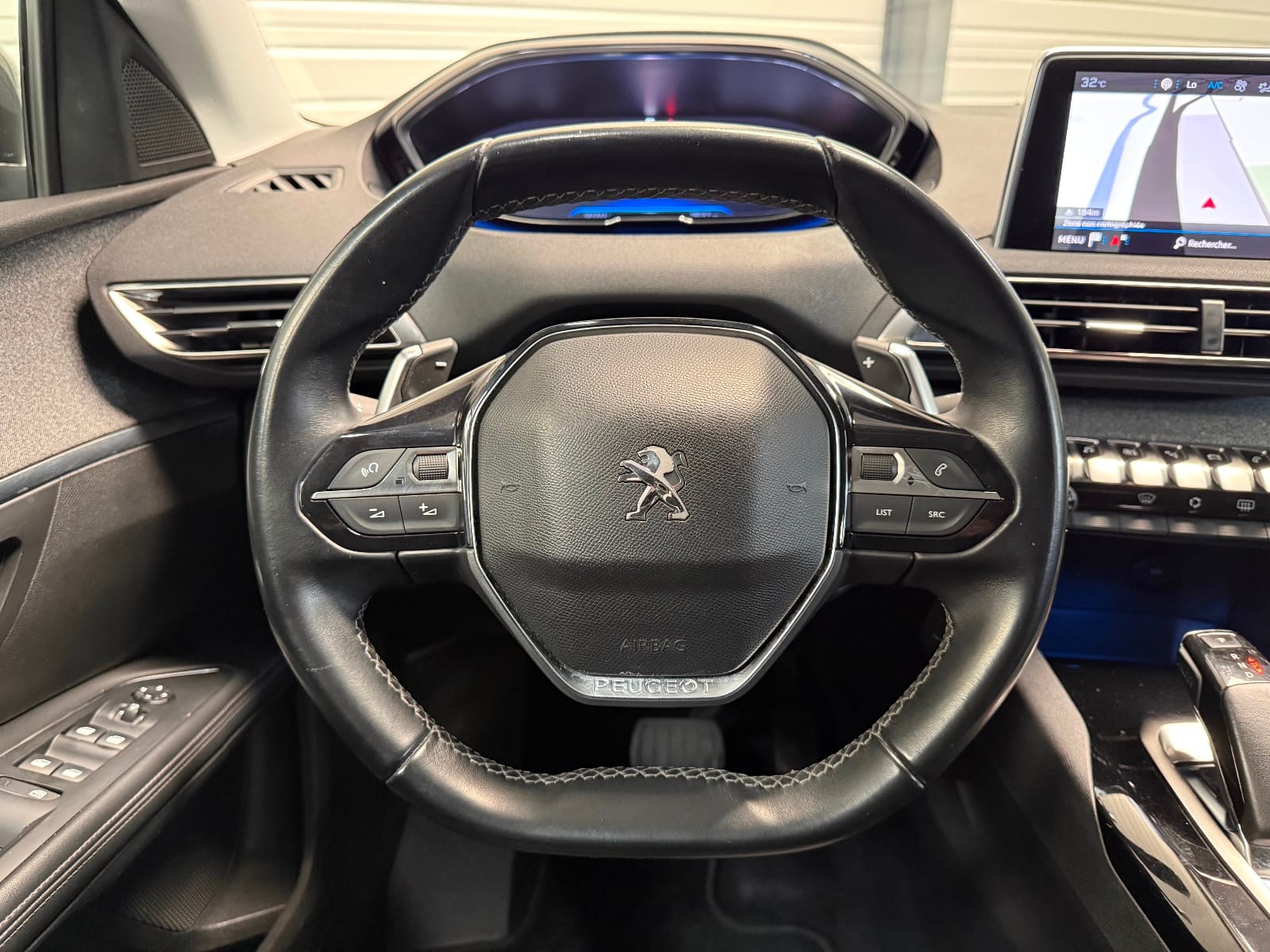 Peugeot 5008 Allure — photo 14