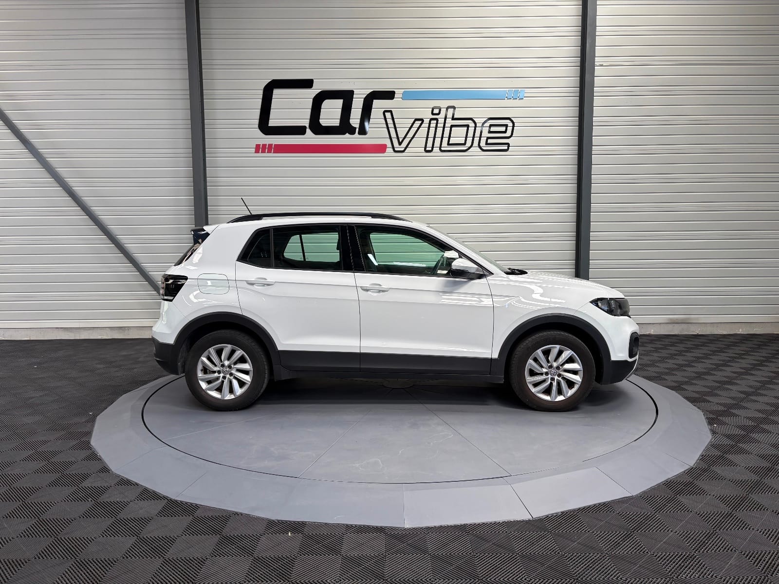 Volkswagen T-cross Lounge Business — photo 4