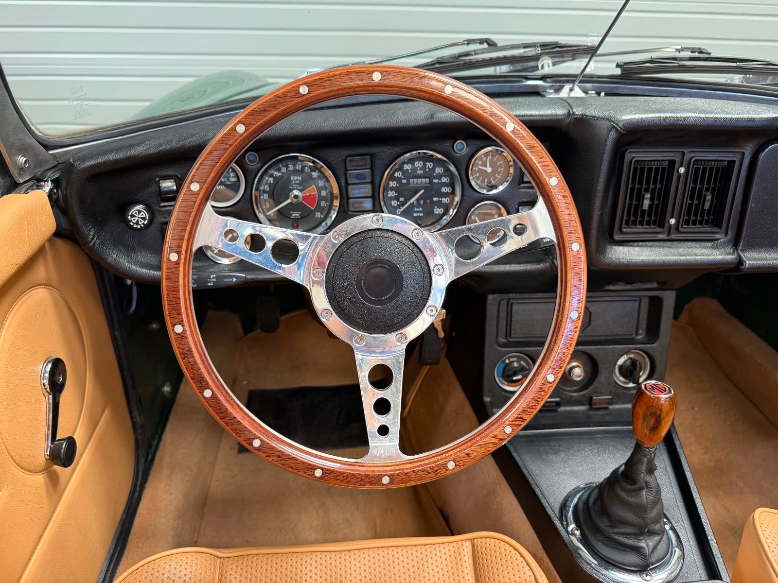 MG MGB — photo 14
