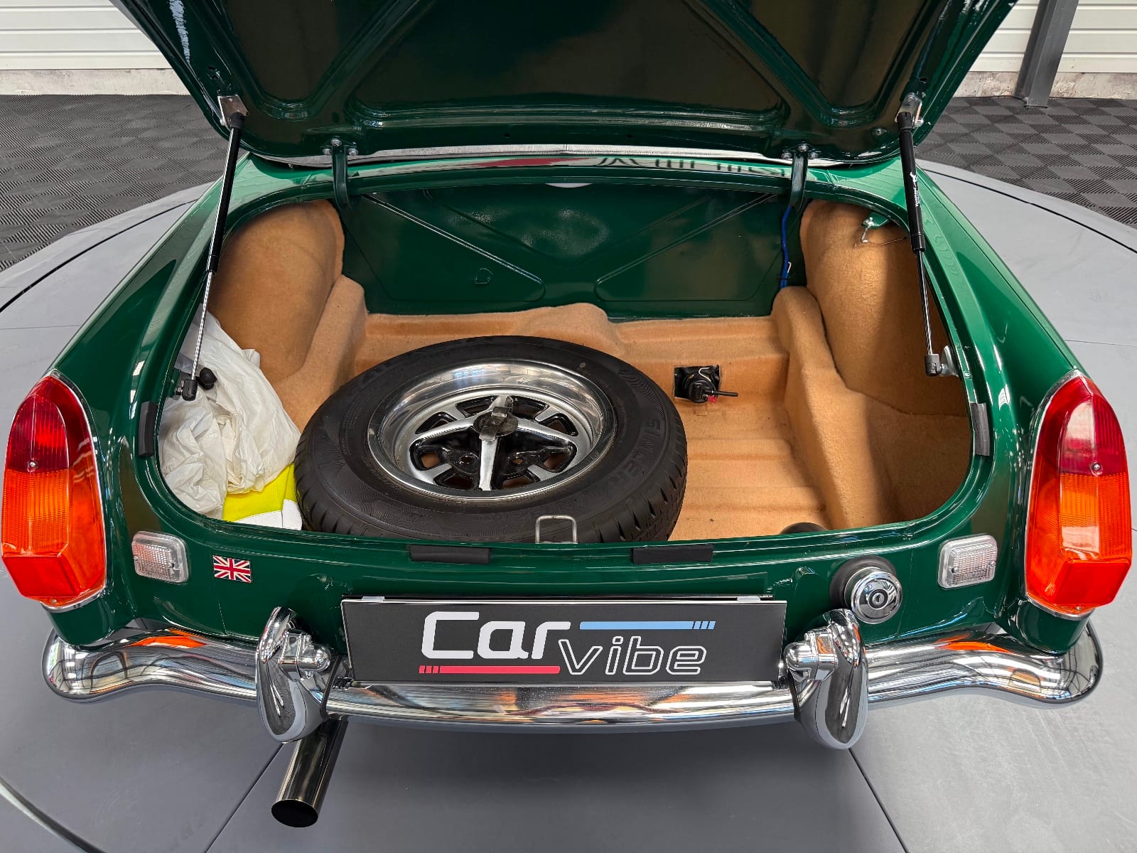 MG MGB — photo 22