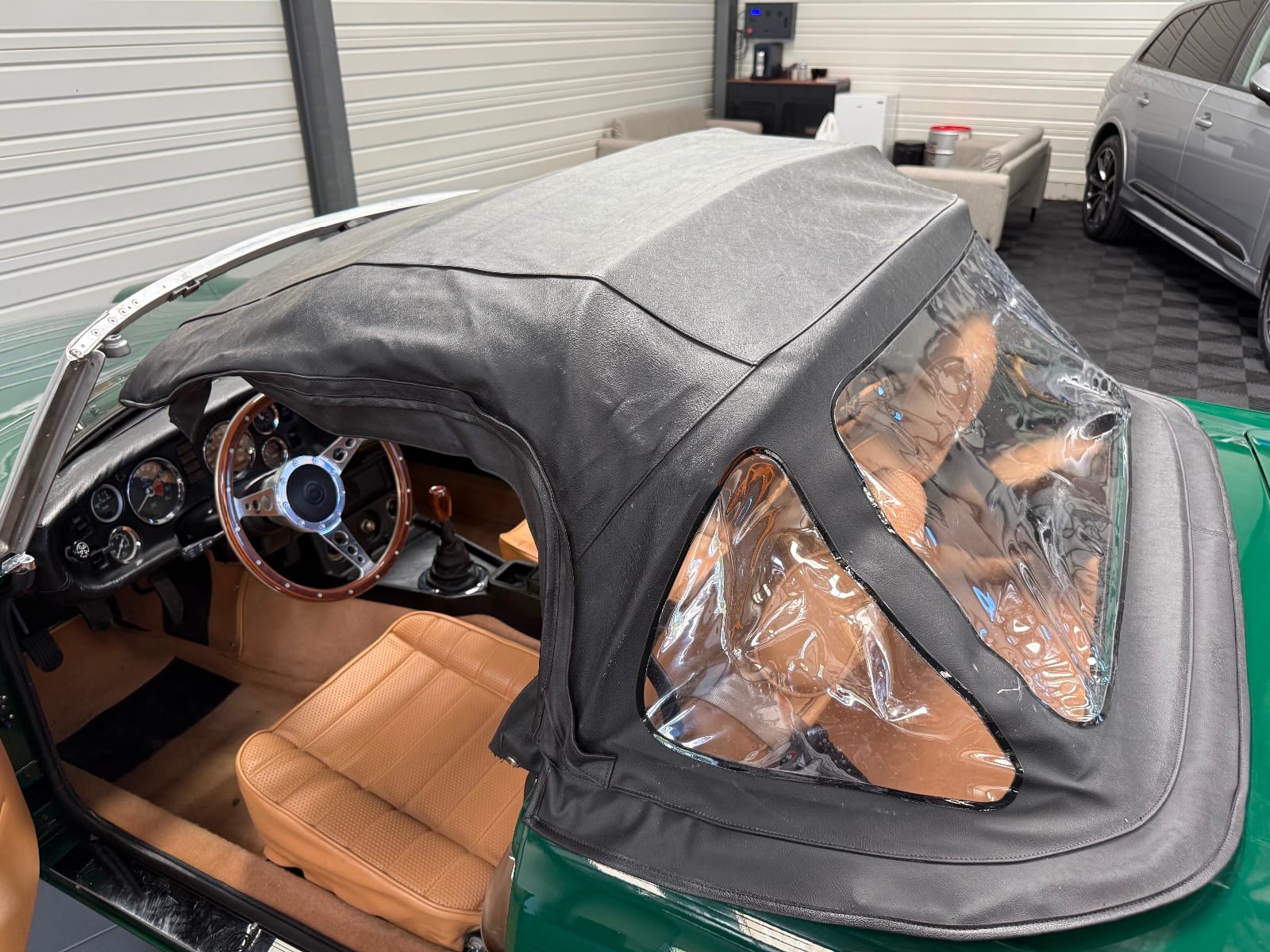 MG MGB — photo 38
