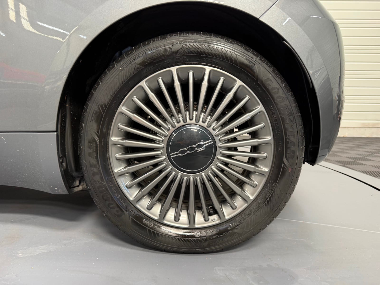 Fiat 500 Nouvelle MY22 Serie 1 Step 2 Icône — photo 22