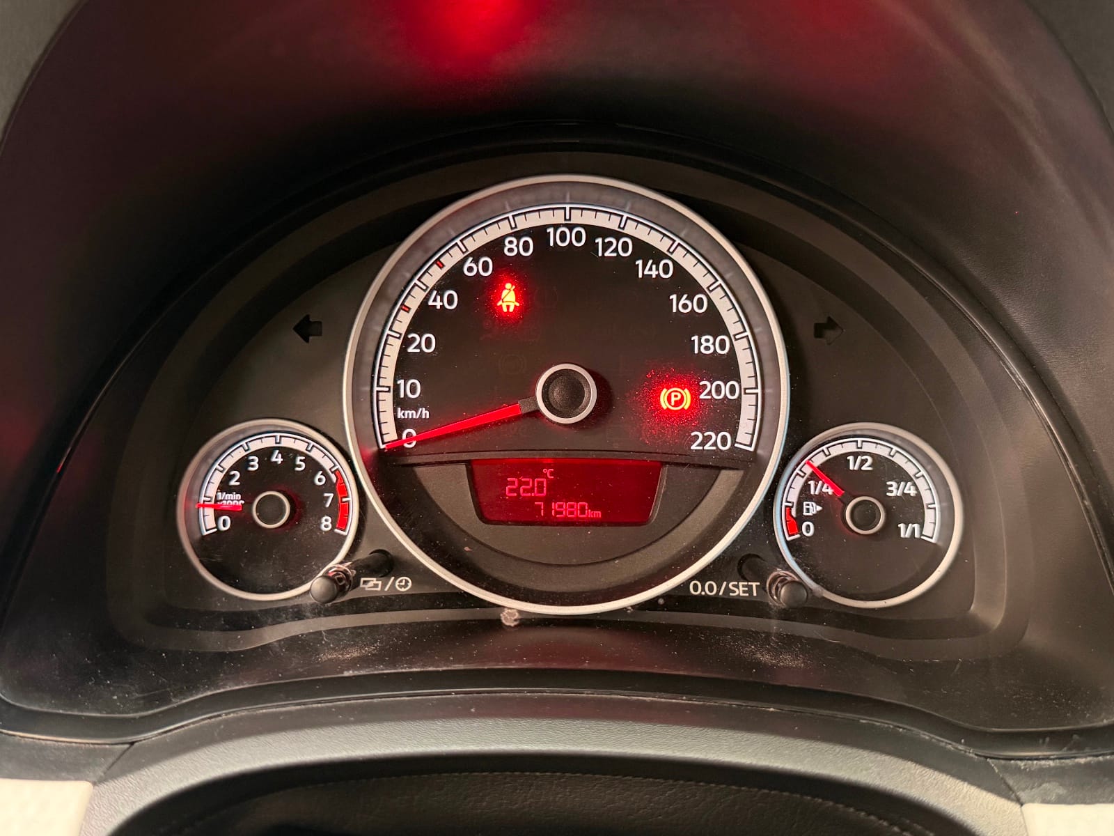 Volkswagen UP Move Up! — photo 16
