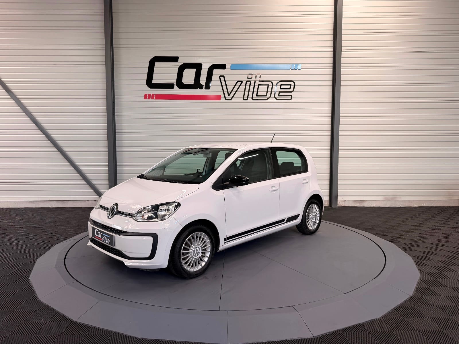 Volkswagen UP Move Up! — photo 8