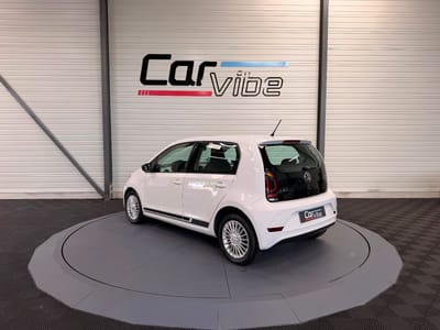 Volkswagen UP Move Up! — photo 6