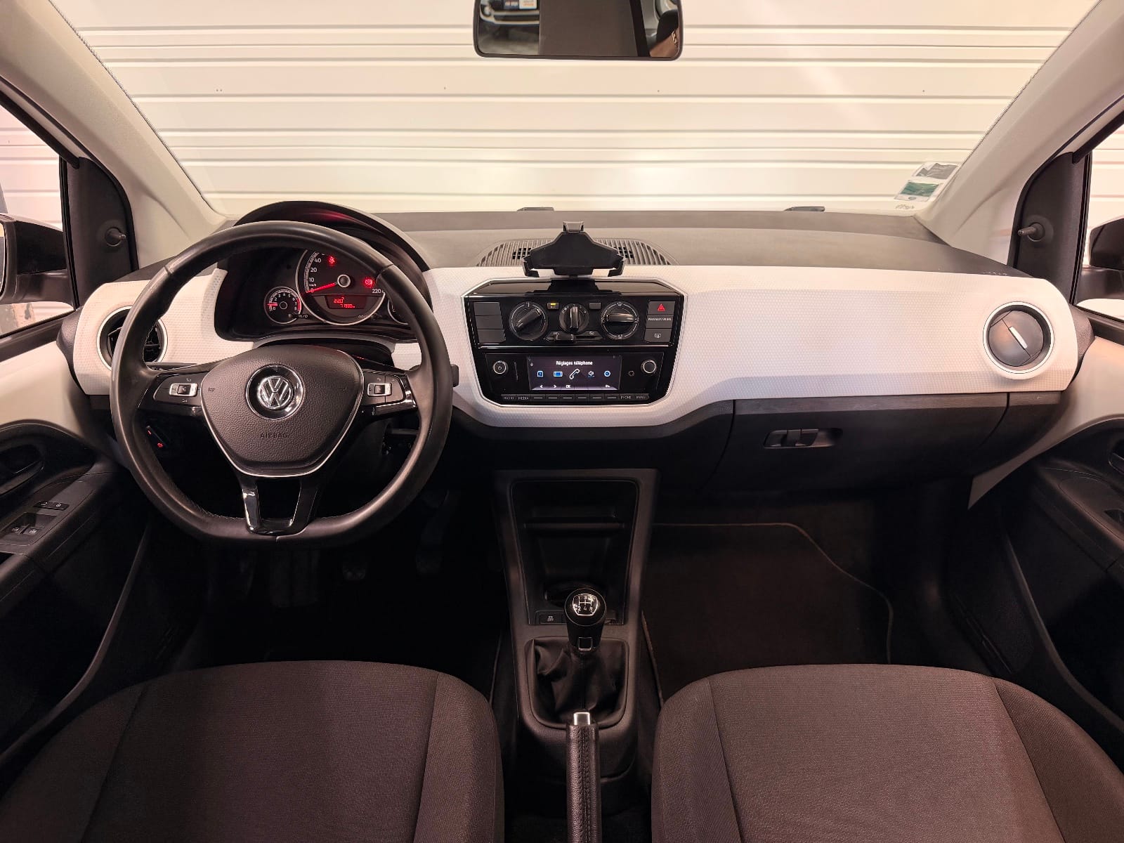 Volkswagen UP Move Up! — photo 2